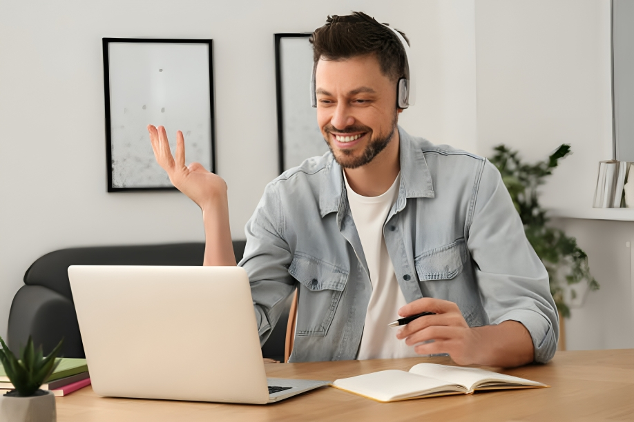 online English training at home workspace