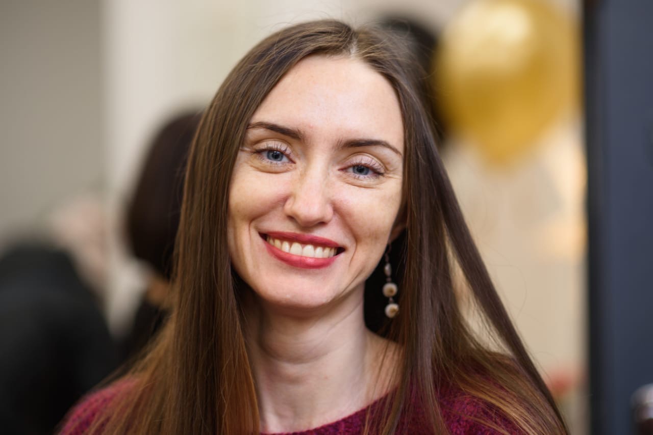 Professional ESL teacher specializing in business English lessons
